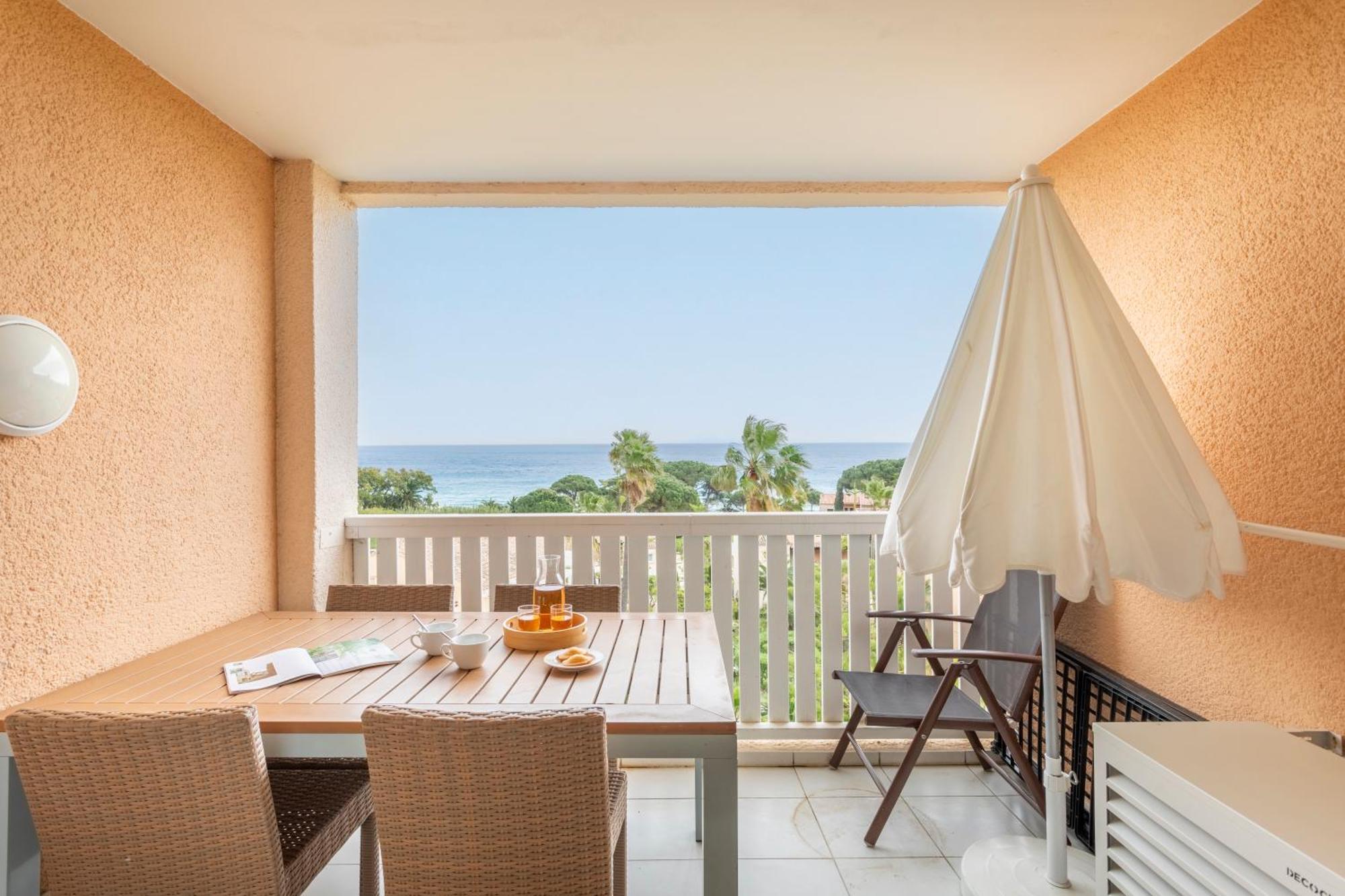 Residence Pierre & Vacances L'Anse De Pramousquier Le Lavandou Exterior foto